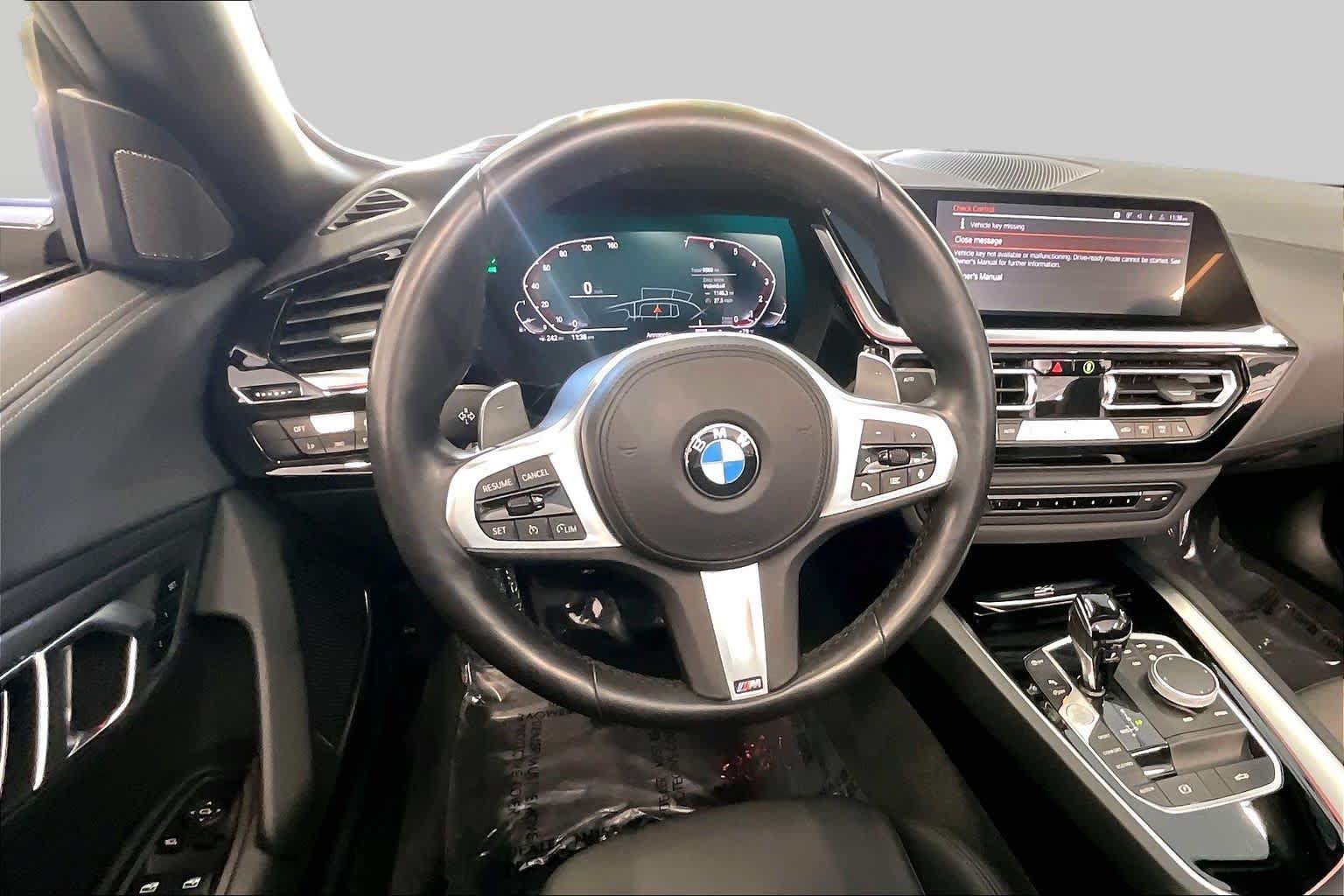 Used 2023 BMW Z4 sDrive30i w/ Convenience Package RWD image 5