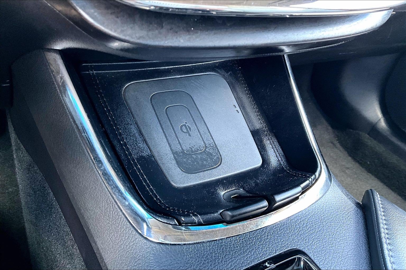 Used 2016 Toyota Avalon Limited w/ Toyota Safety Sense Package FWD image 23