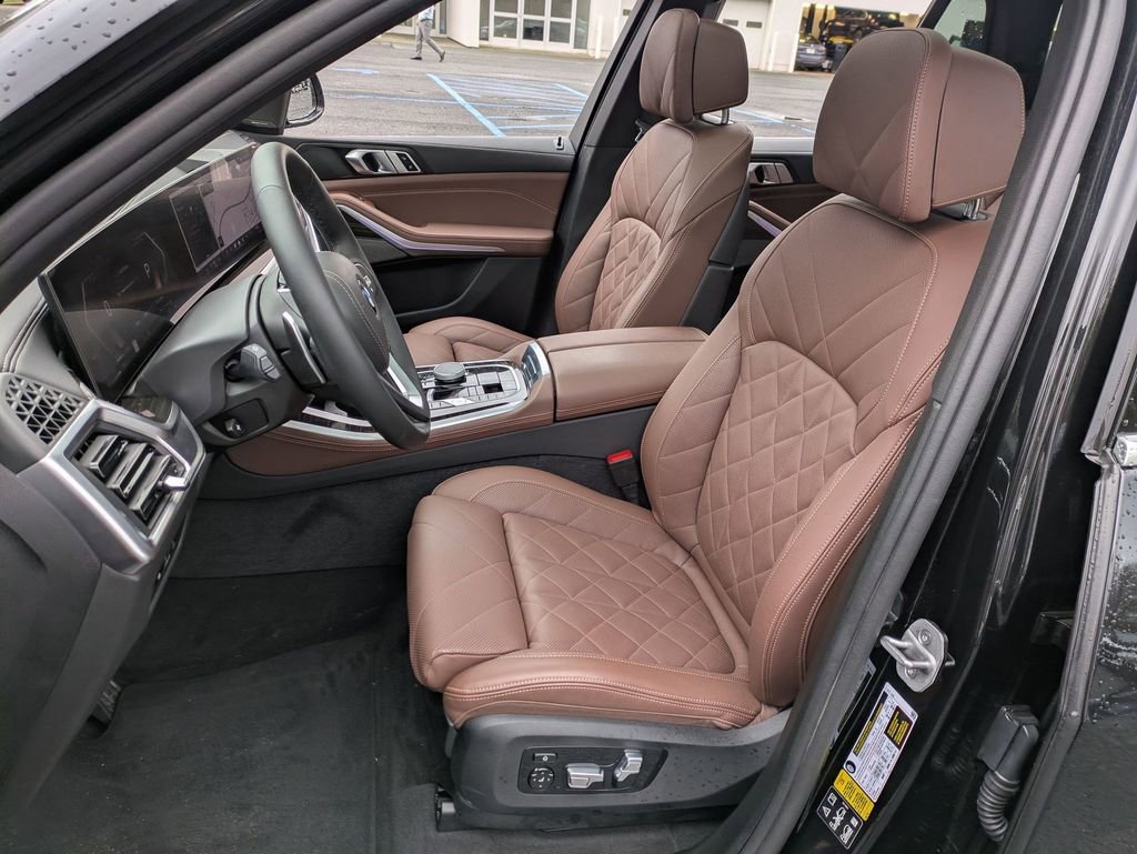 Certified 2024 BMW X5 xDrive40i w/ Premium Package image 8