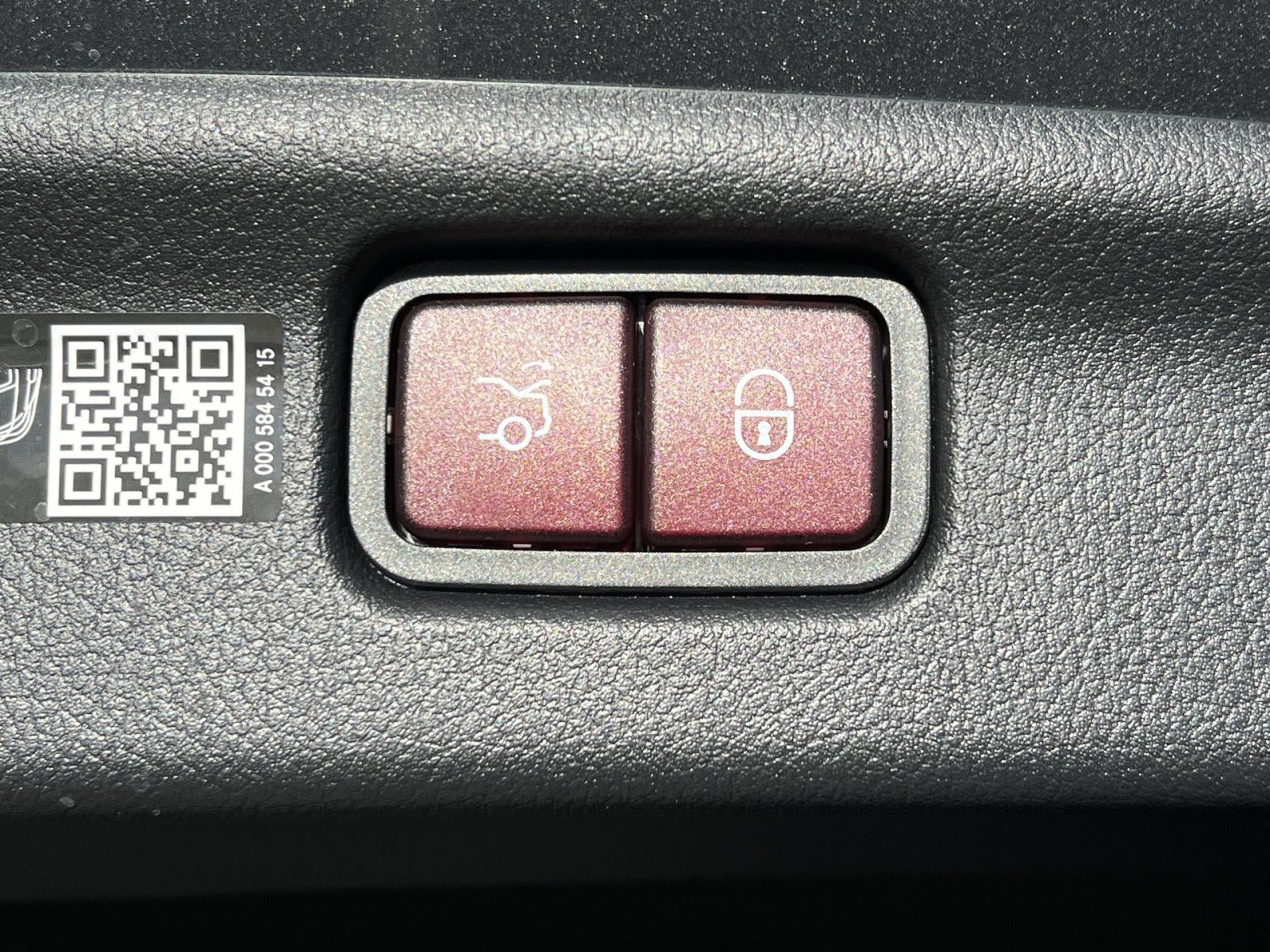 Used 2026 Mercedes-Benz C 300 4MATIC Sedan image 25