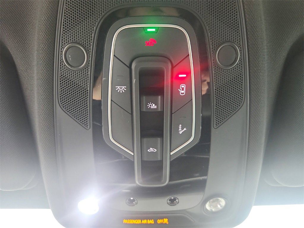 Used 2020 Audi SQ7 Premium Plus w/ S Executive Package image 42