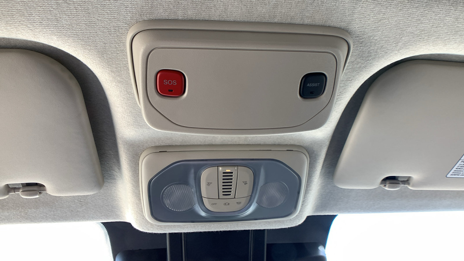 Used 2024 RAM ProMaster 2500 w/ Safety Group FWD image 19