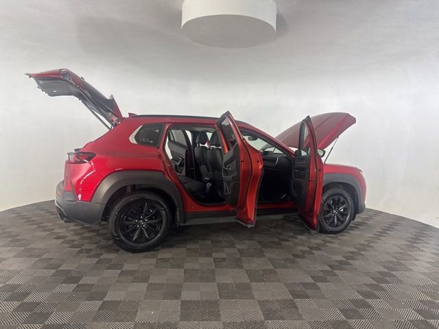 Used 2025 MAZDA CX-50 AWD 2.5 Hybrid w/ Premium Pkg image 16