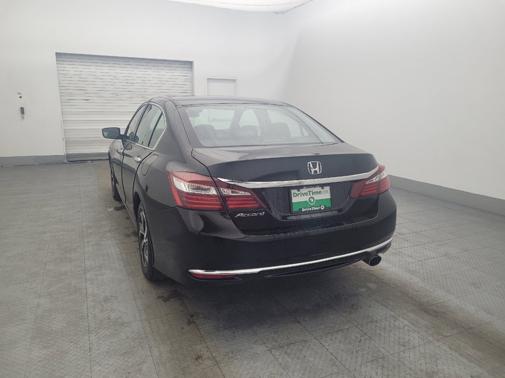 Used 2016 Honda Accord LX image 5
