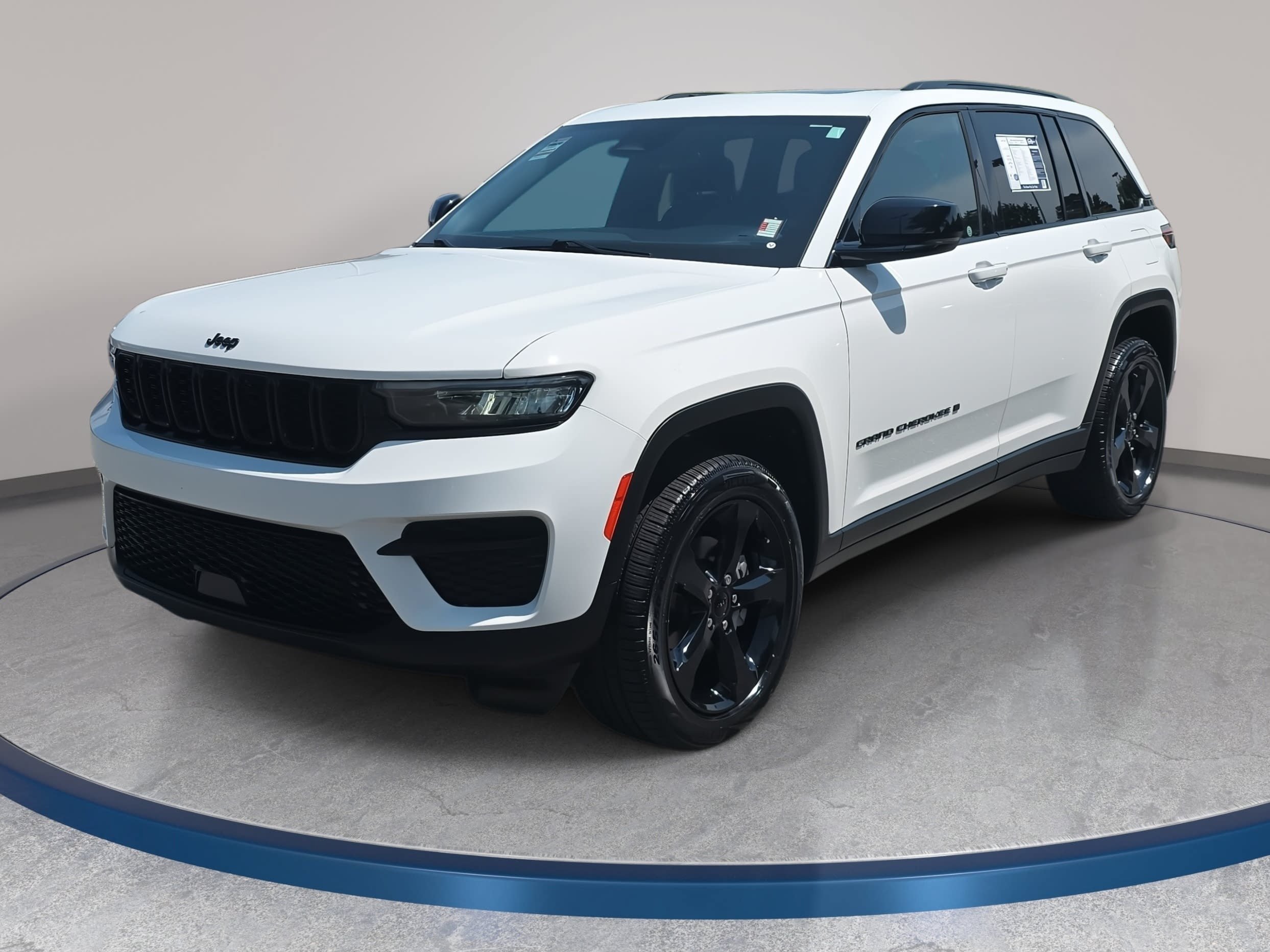 Used 2023 Jeep Grand Cherokee Altitude