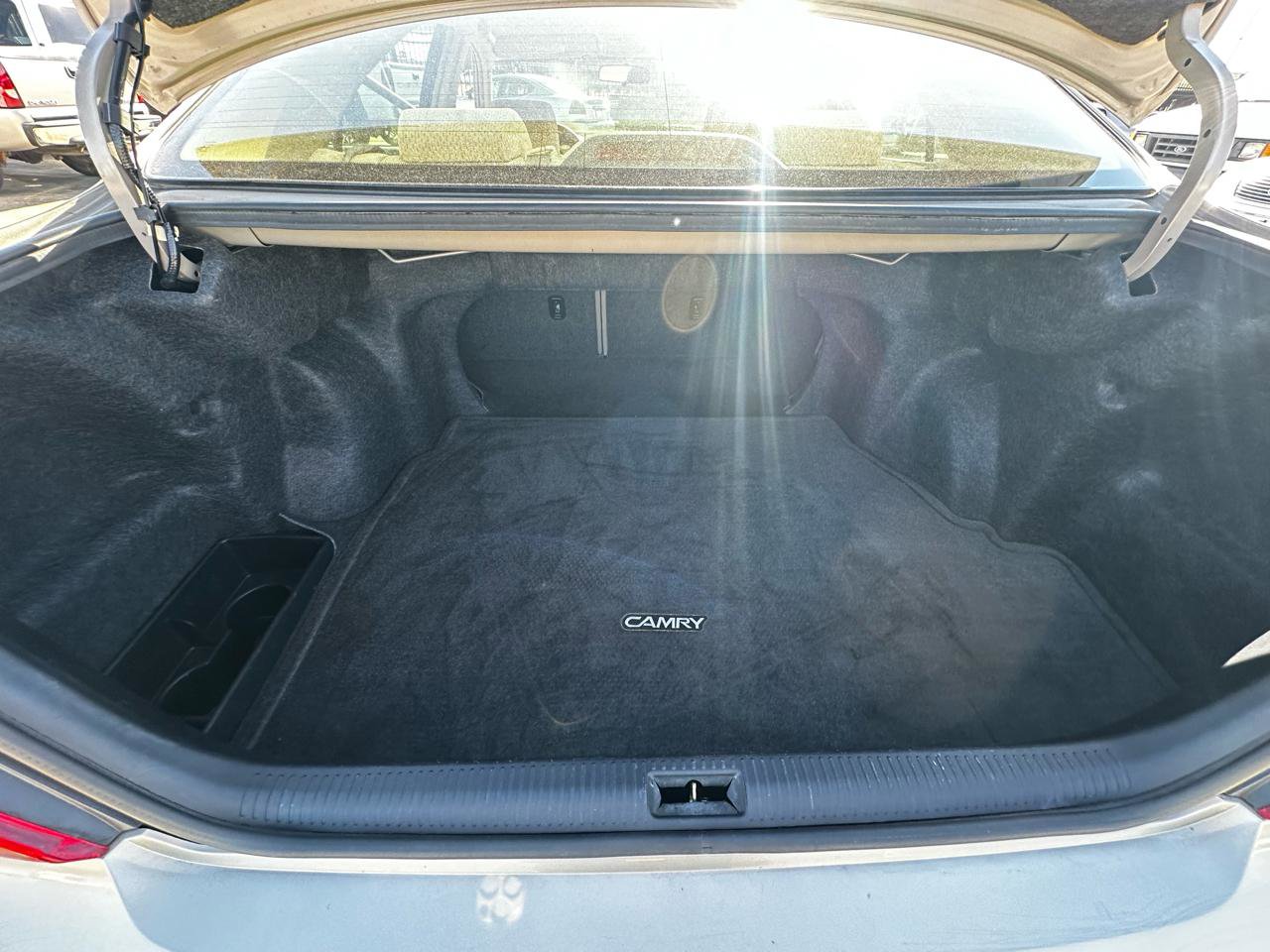 Used 2003 Toyota Camry LE FWD image 16