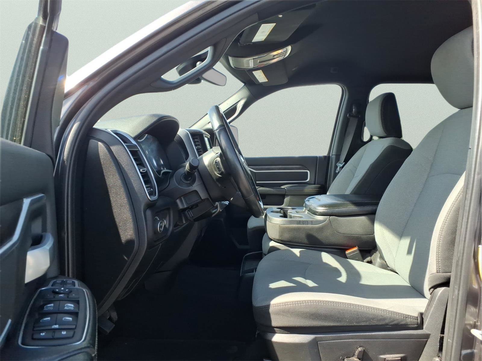Used 2024 RAM 2500 Big Horn AWD/4WD image 14
