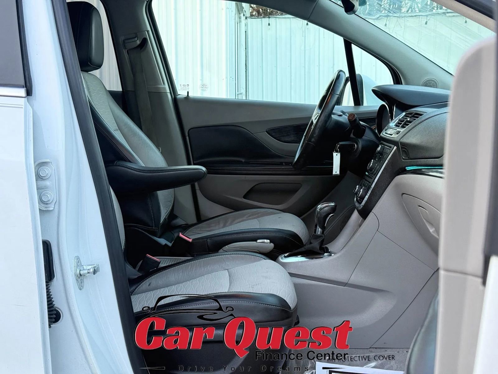 Used 2015 Buick Encore Convenience FWD image 16