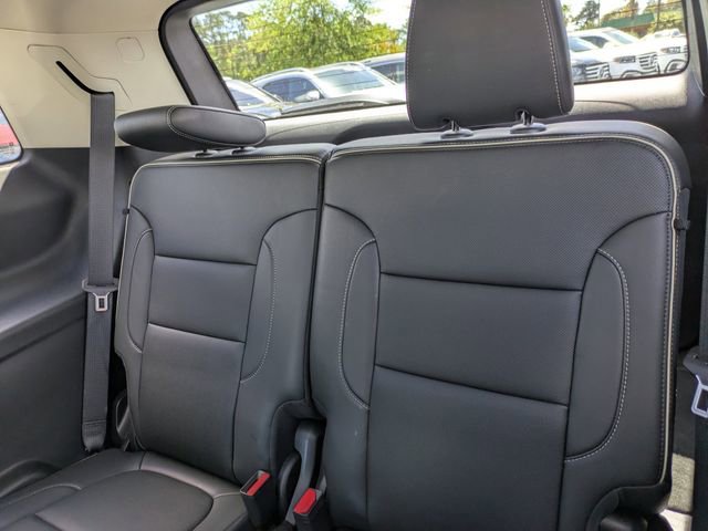 Used 2023 GMC Acadia Denali w/ Denali Ultimate Package image 16