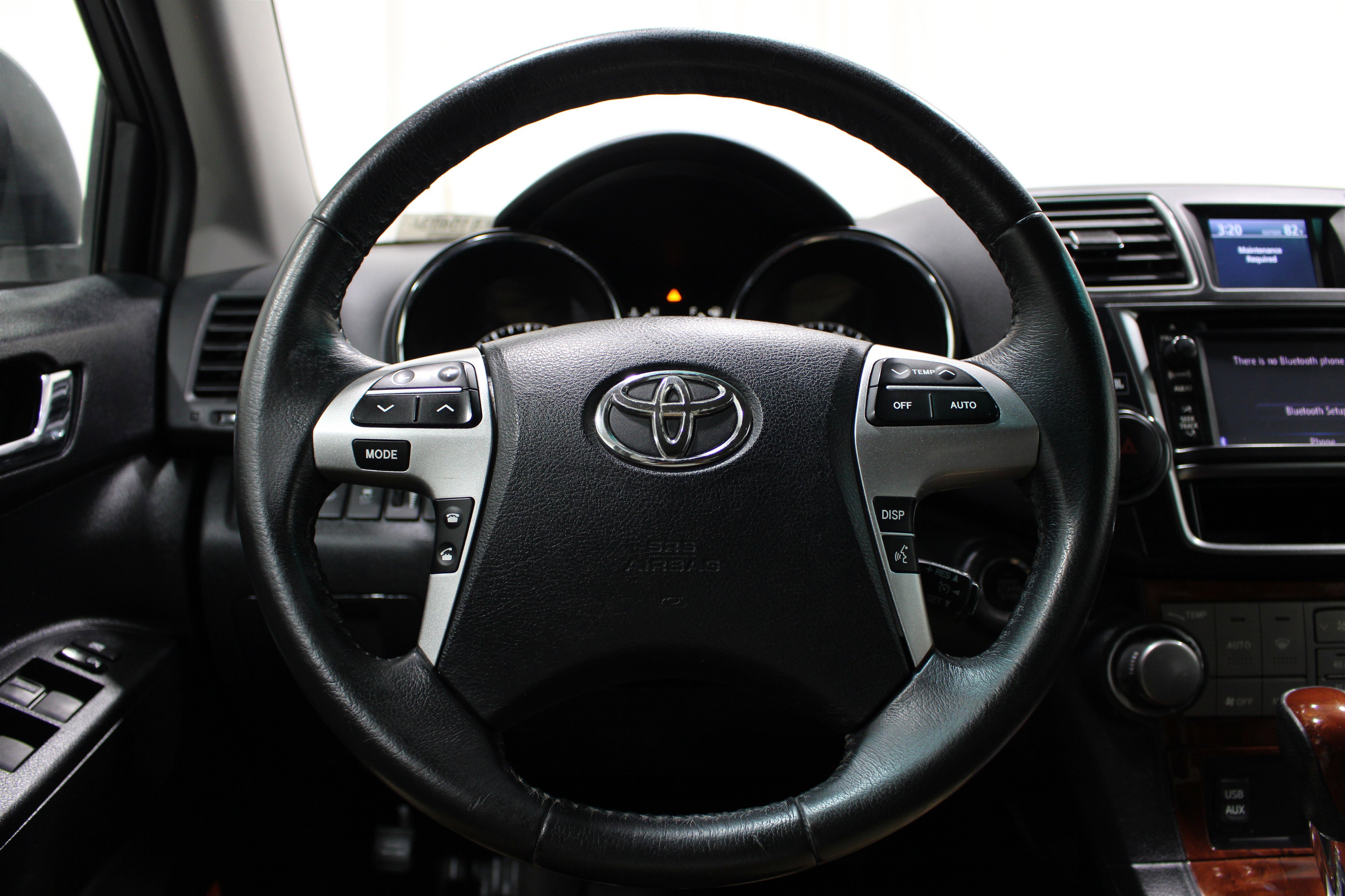 Used 2013 Toyota Highlander Limited AWD/4WD image 10