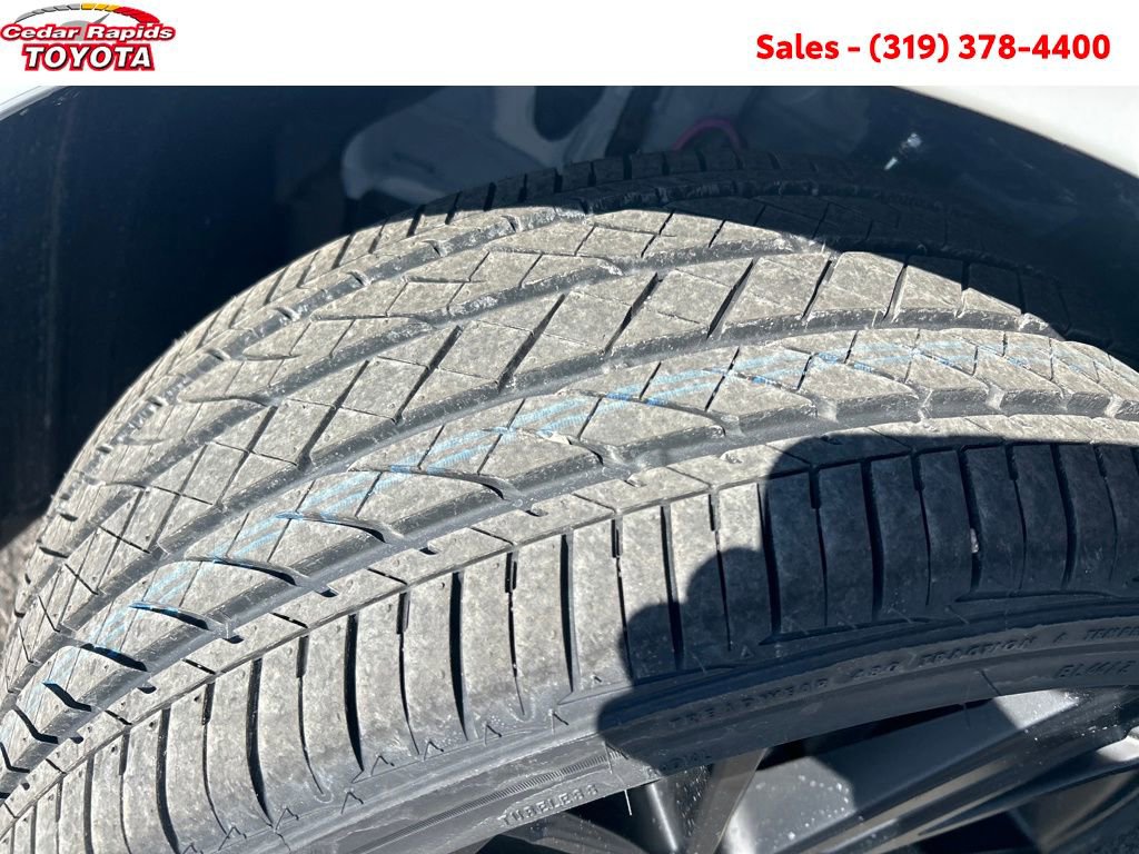 New 2026 Toyota Camry Hybrid image 27