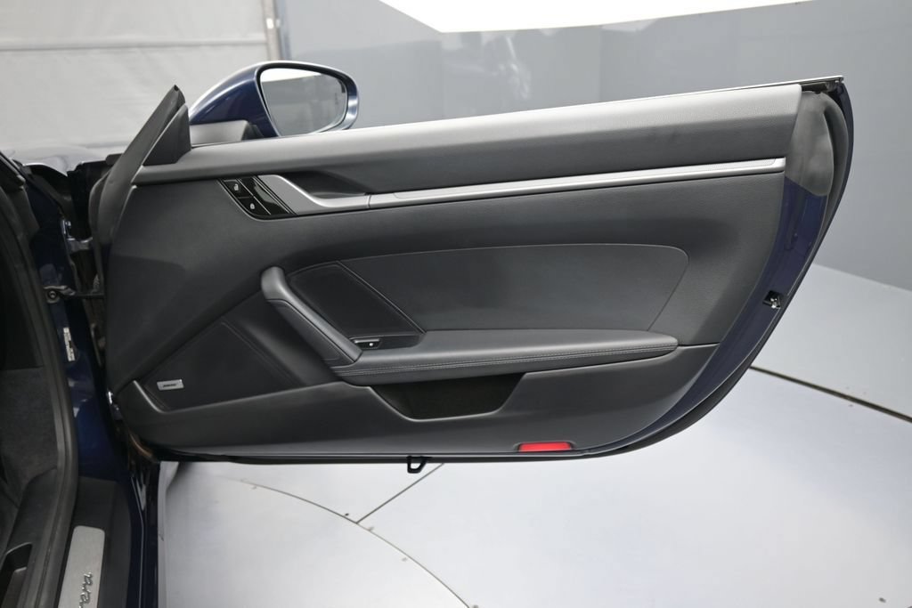 Certified 2020 Porsche 911 Carrera RWD image 25