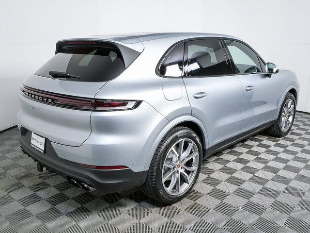 New 2026 Porsche Cayenne image 30