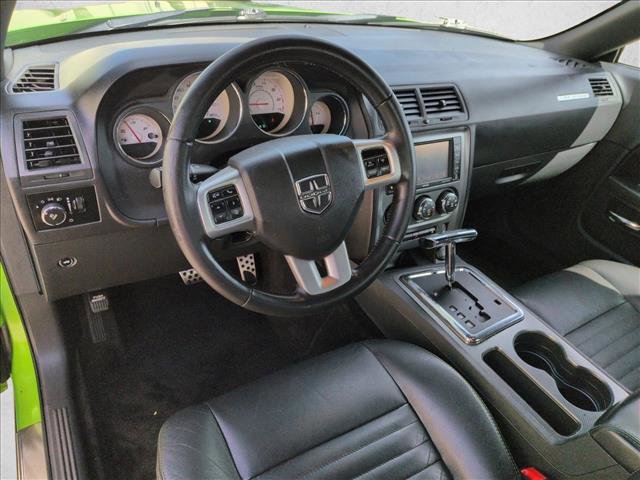 Used 2011 Dodge Challenger R/T image 10