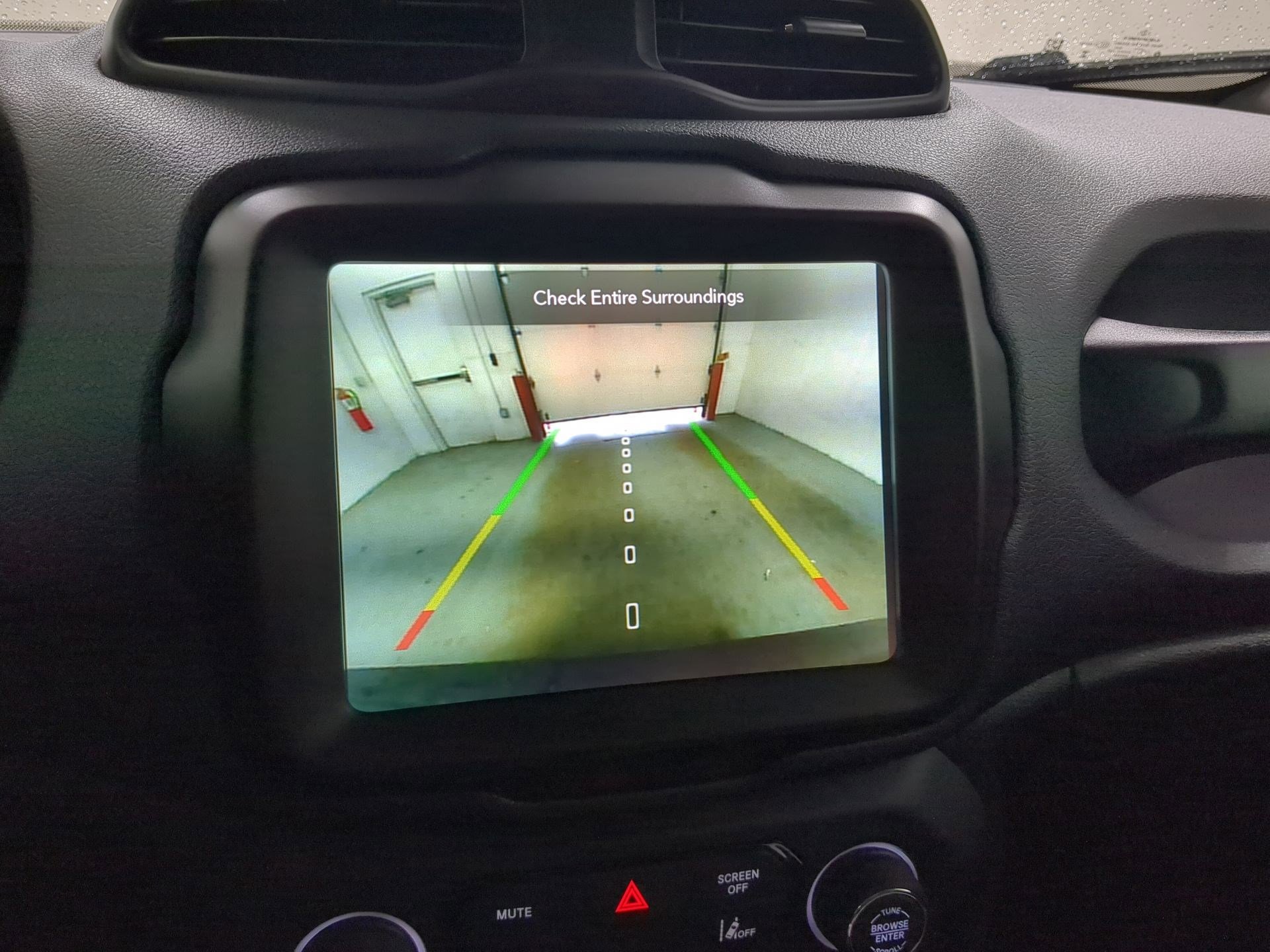 Certified 2023 Jeep Renegade Latitude image 14