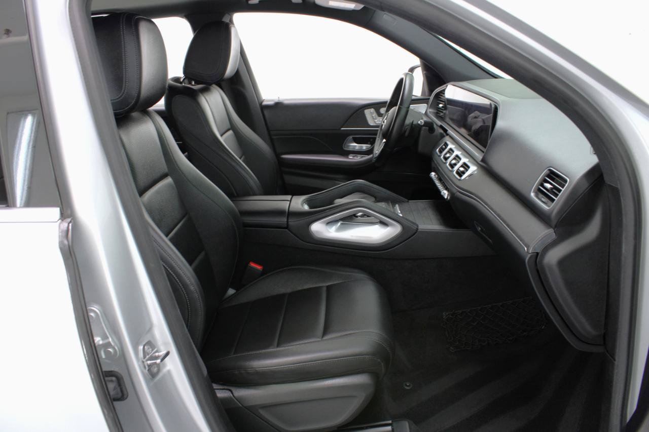 Used 2020 Mercedes-Benz GLE 350 4MATIC w/ Premium Package image 47