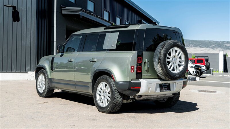Used 2021 Land Rover Defender 110 S AWD/4WD image 2