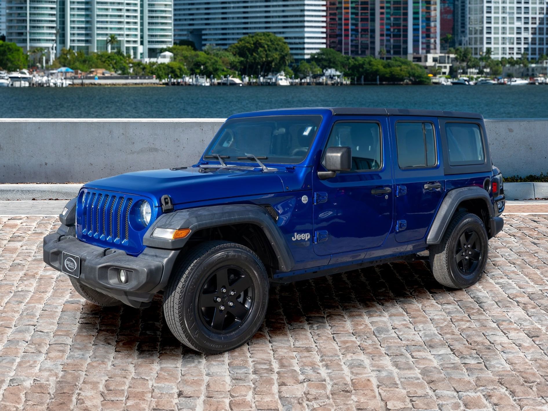 Used 2018 Jeep Wrangler Unlimited Sport image 1