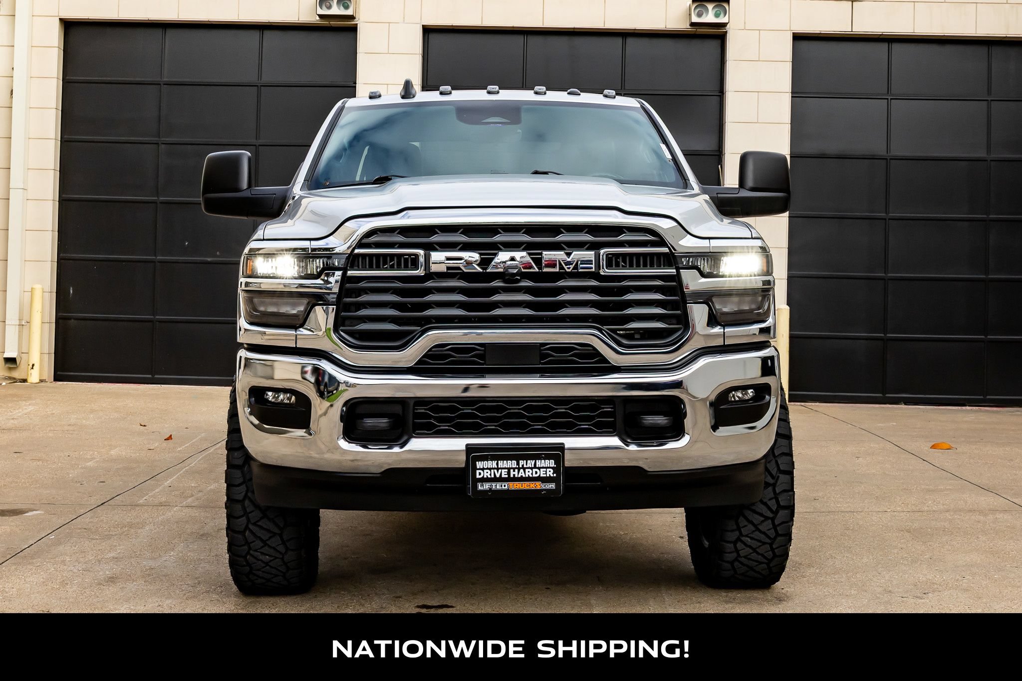 Used 2026 RAM 3500 Tradesman w/ Chrome Appearance Group A AWD/4WD image 4