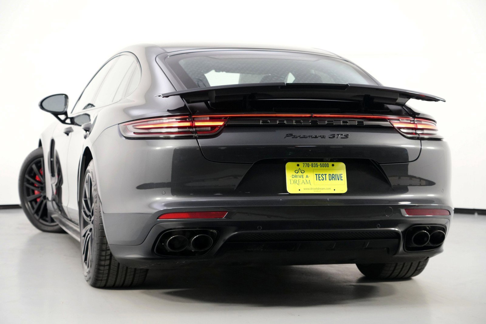 Used 2019 Porsche Panamera GTS image 6