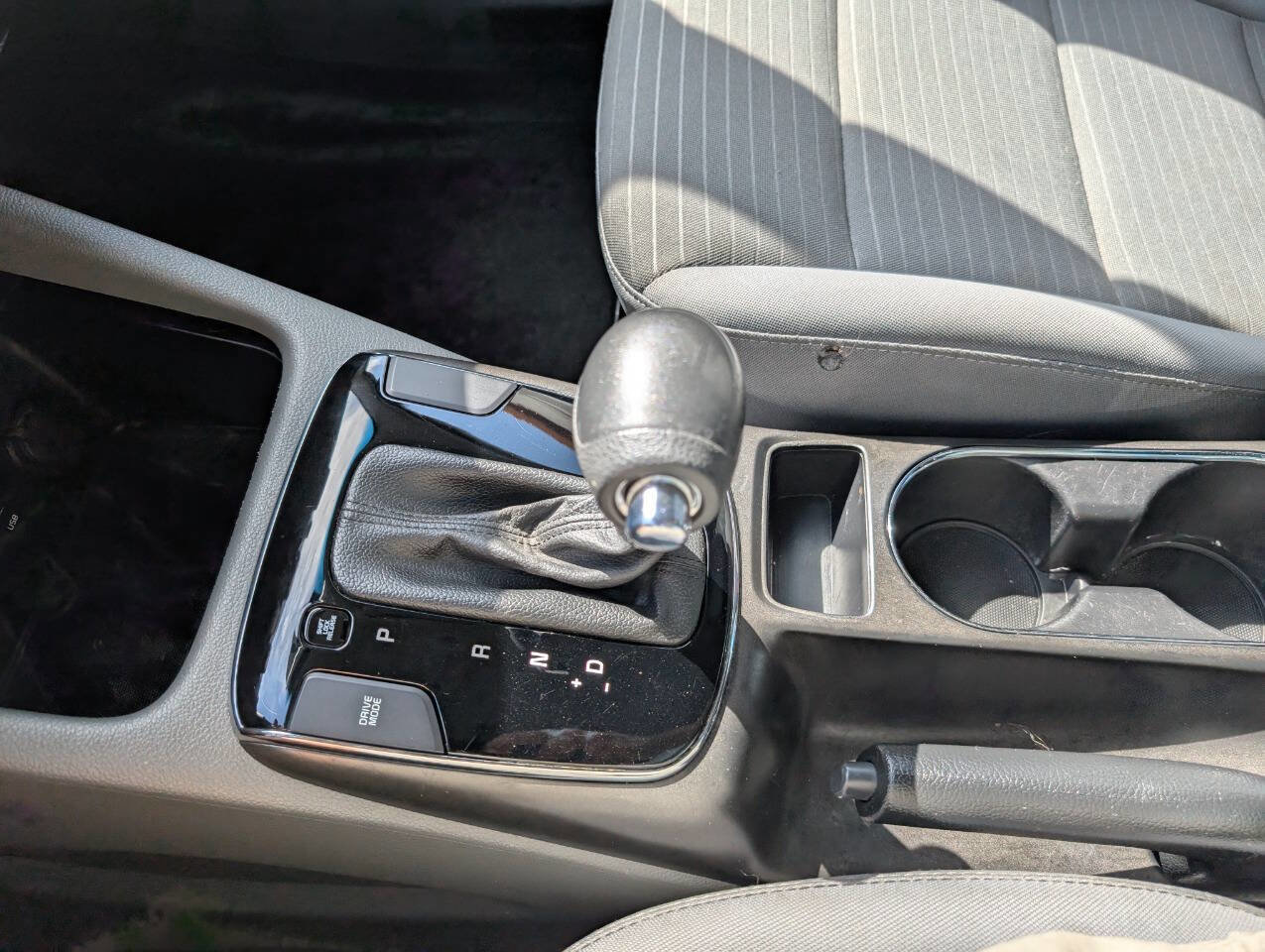 Used 2017 Kia Forte LX w/ LX Popular Package image 25