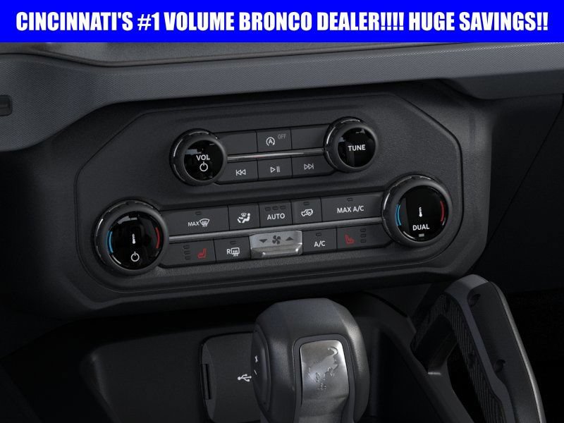 New 2025 Ford Bronco Big Bend w/ Black Diamond Package AWD/4WD image 16