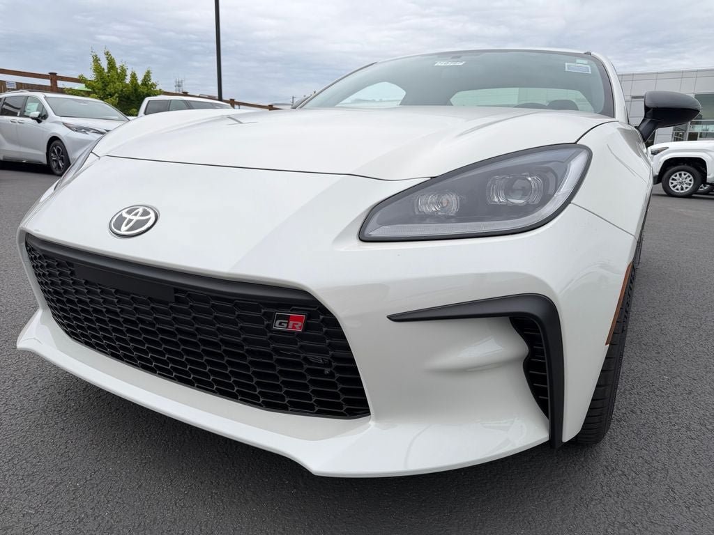 New 2026 Toyota GR86 Premium w/ GR Wheel Package (TMS RWD image 34