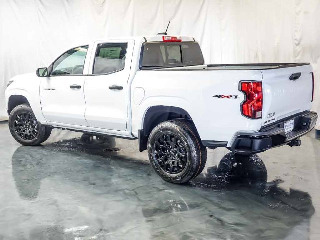 New 2026 Chevrolet Colorado W/T w/ WT Custom Package AWD/4WD image 9