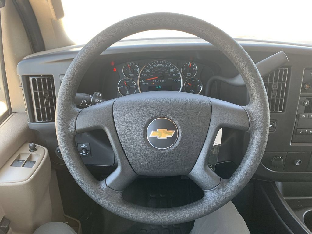 New 2026 Chevrolet Express 2500 RWD image 9