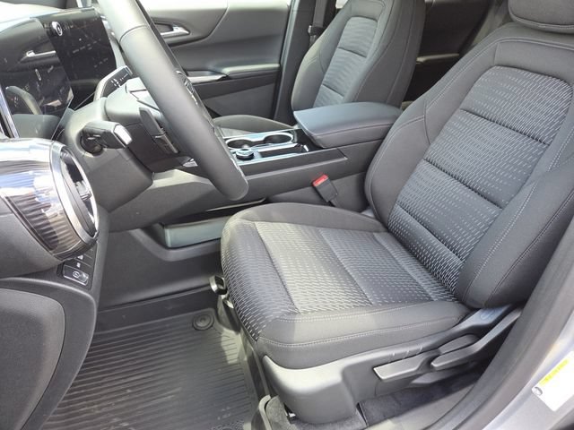 New 2026 Chevrolet Equinox LT w/ Safety and Technology Package AWD/4WD image 31