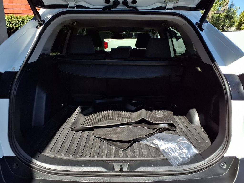 Certified 2025 Toyota RAV4 XLE w/ Convenience Package image 22
