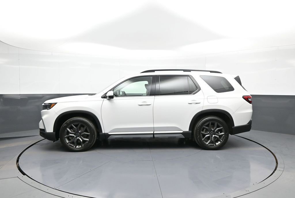 Used 2024 Honda Pilot Elite image 9