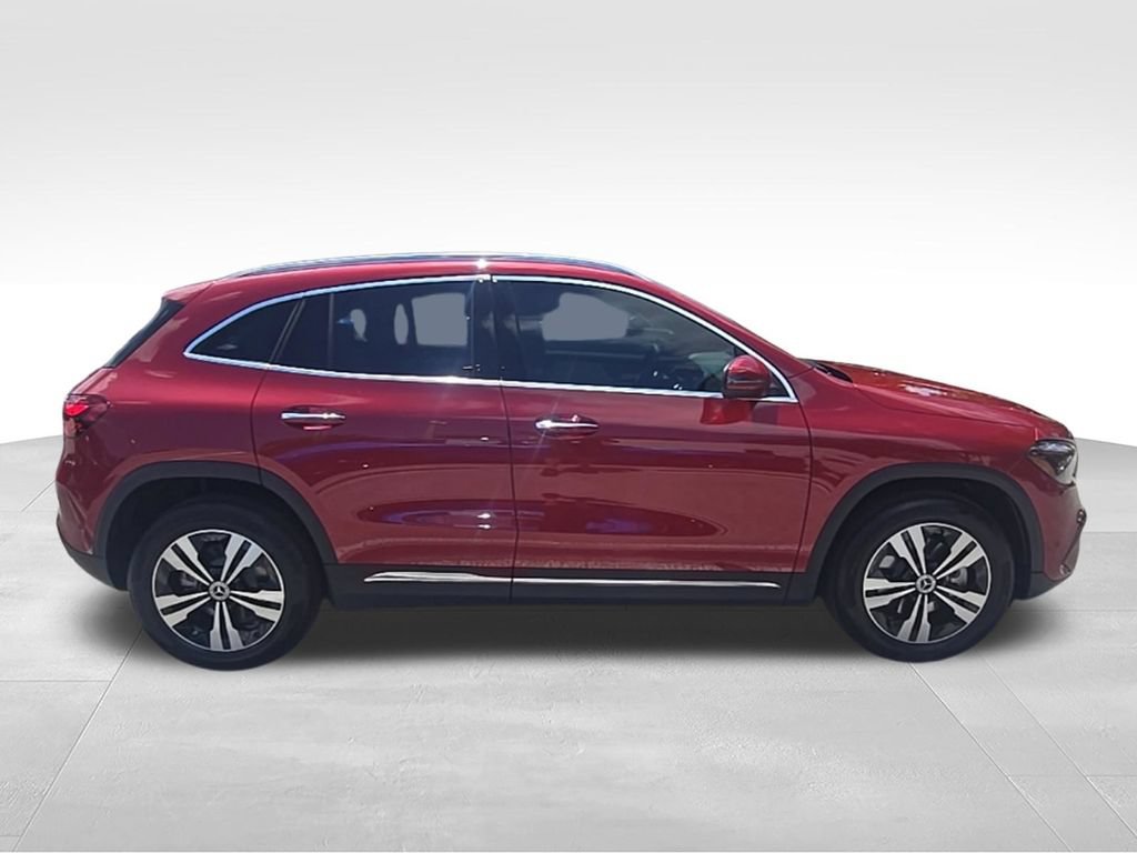 Used 2026 Mercedes-Benz GLA 250 image 4