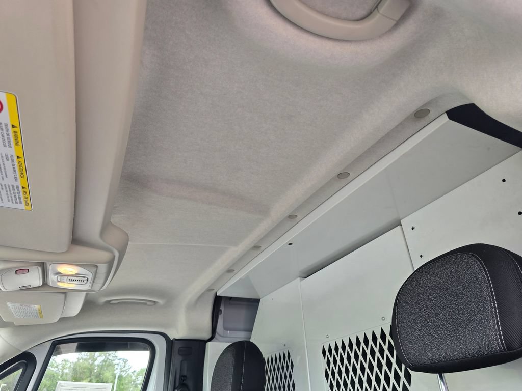 Used 2023 RAM ProMaster 2500 w/ Driver Convenience Group FWD image 21