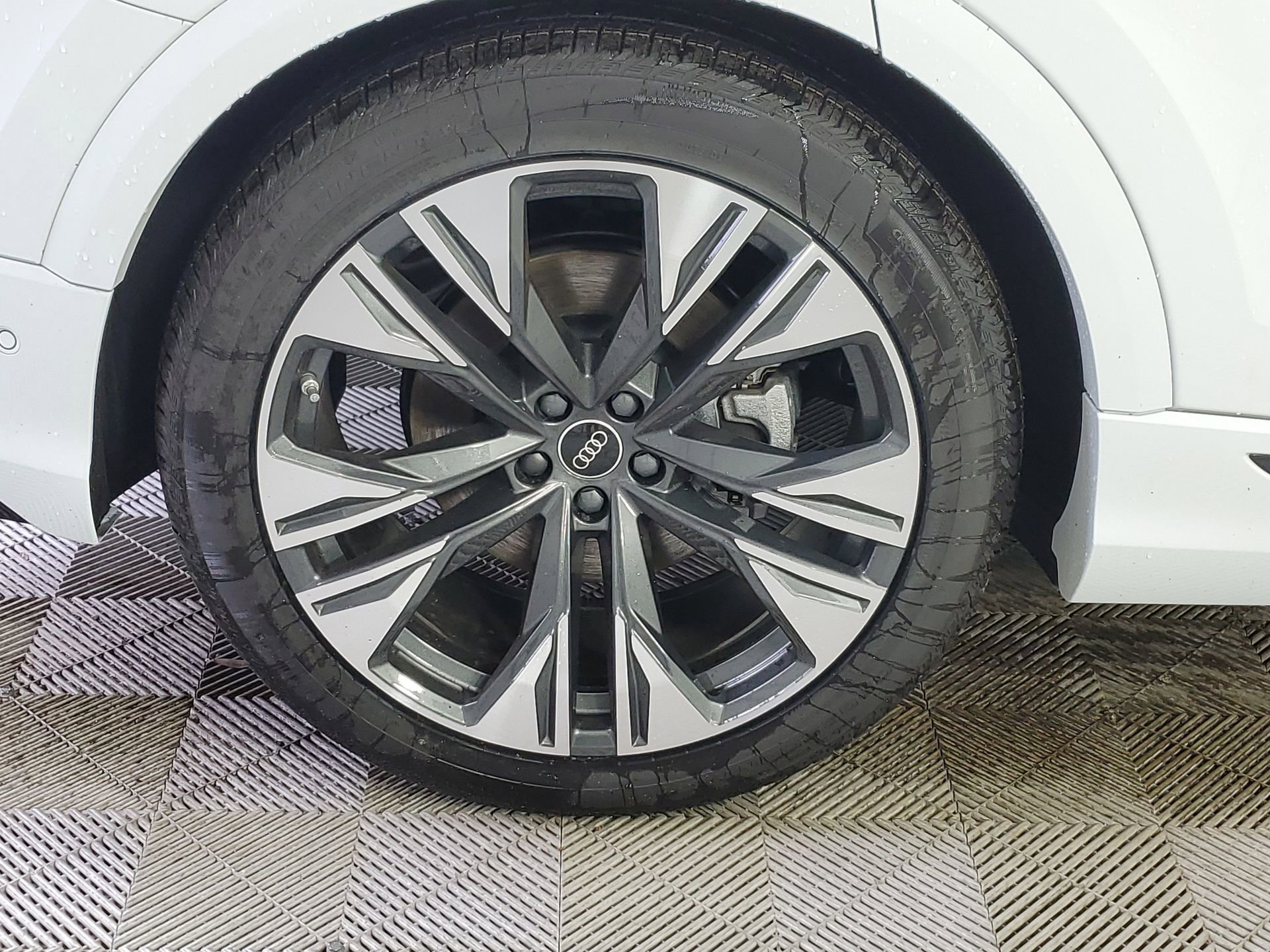 New 2026 Audi Q8 Premium Plus image 13