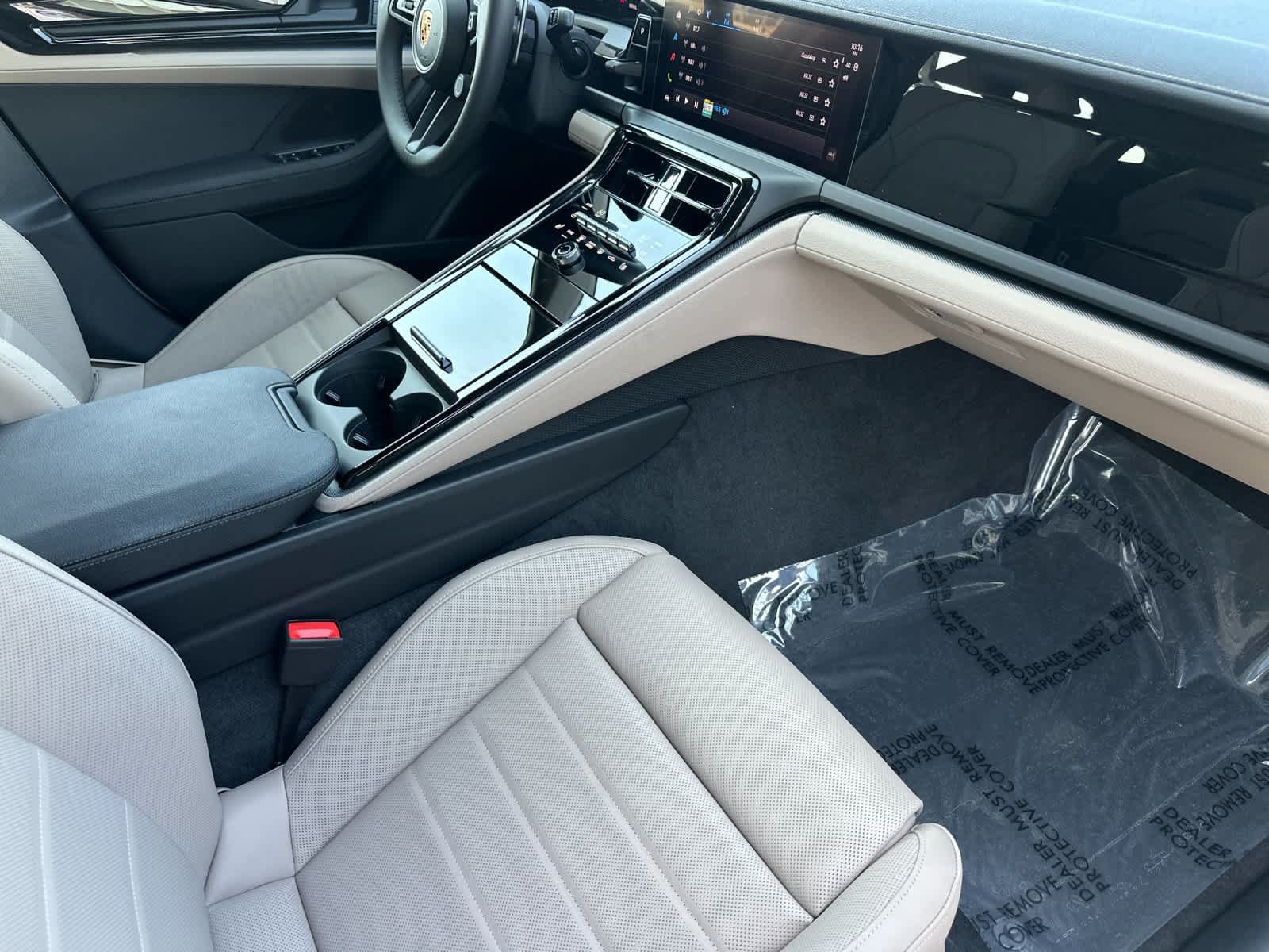 New 2026 Porsche Panamera RWD image 16