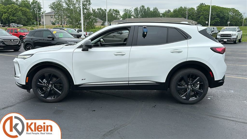 Used 2024 Buick Envision Sport Touring AWD/4WD image 4