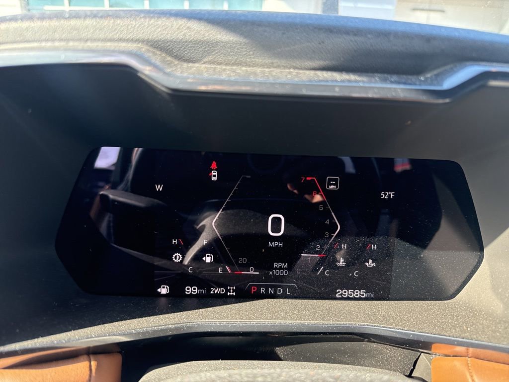 Used 2023 GMC Canyon AT4 w/ AT4 Premium Package image 13