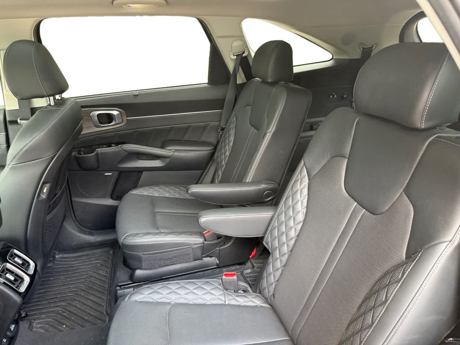 Used 2023 Kia Sorento SX Prestige AWD/4WD image 22