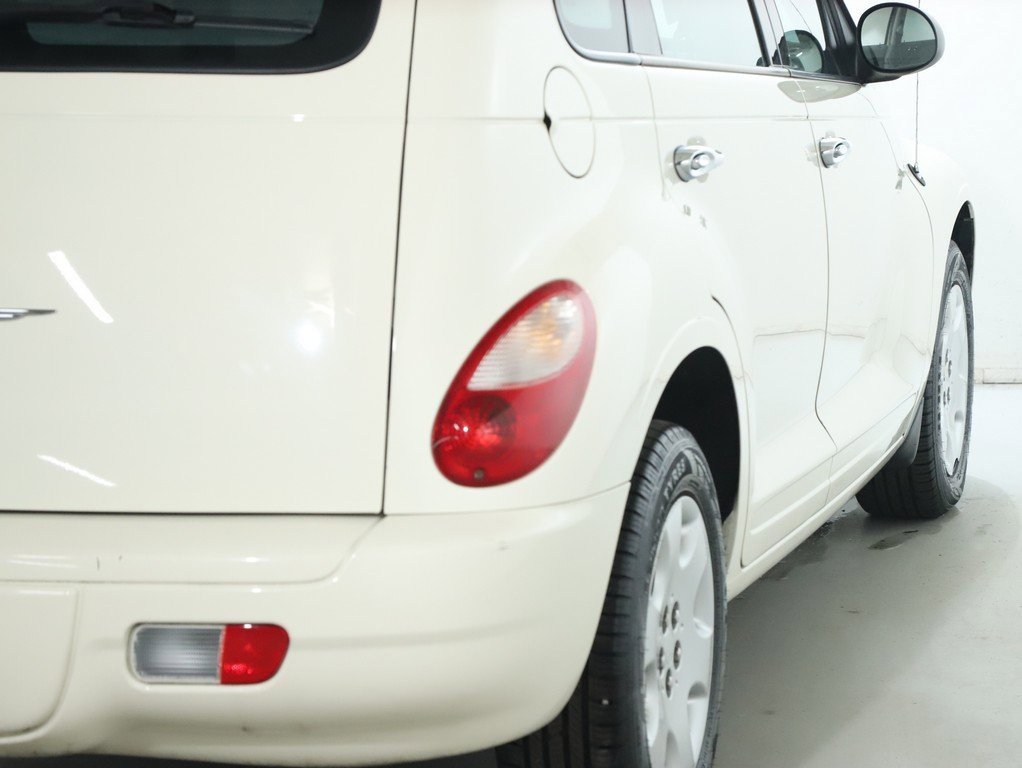 Used 2007 Chrysler PT Cruiser image 10