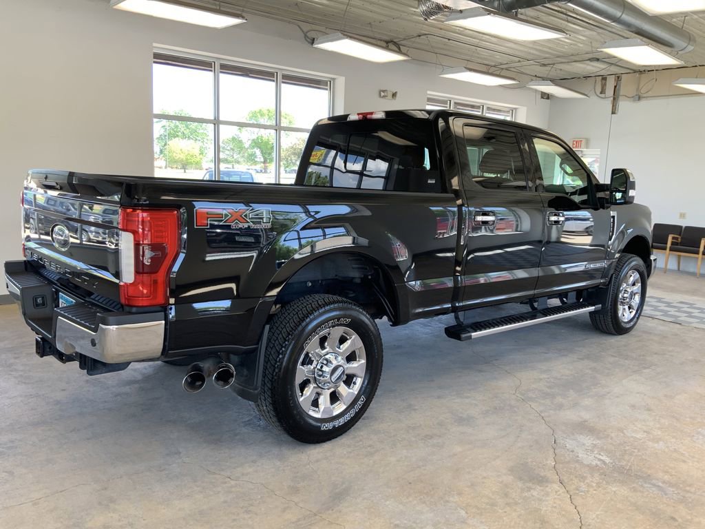 Used 2017 Ford F350 Lariat w/ Lariat Ultimate Package AWD/4WD image 15