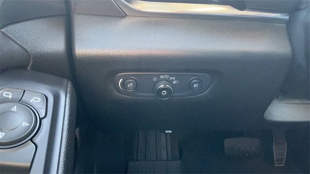 Used 2020 Chevrolet Traverse Premier w/ Redline Edition image 18