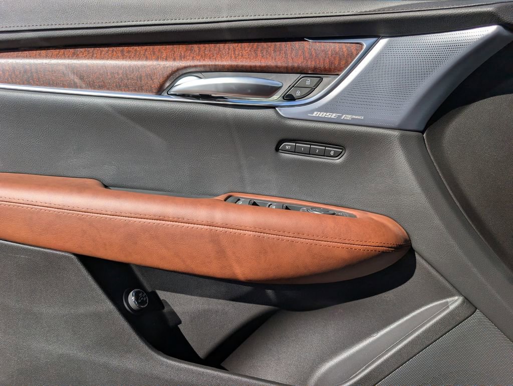 New 2026 Cadillac XT5 Premium Luxury AWD/4WD image 13