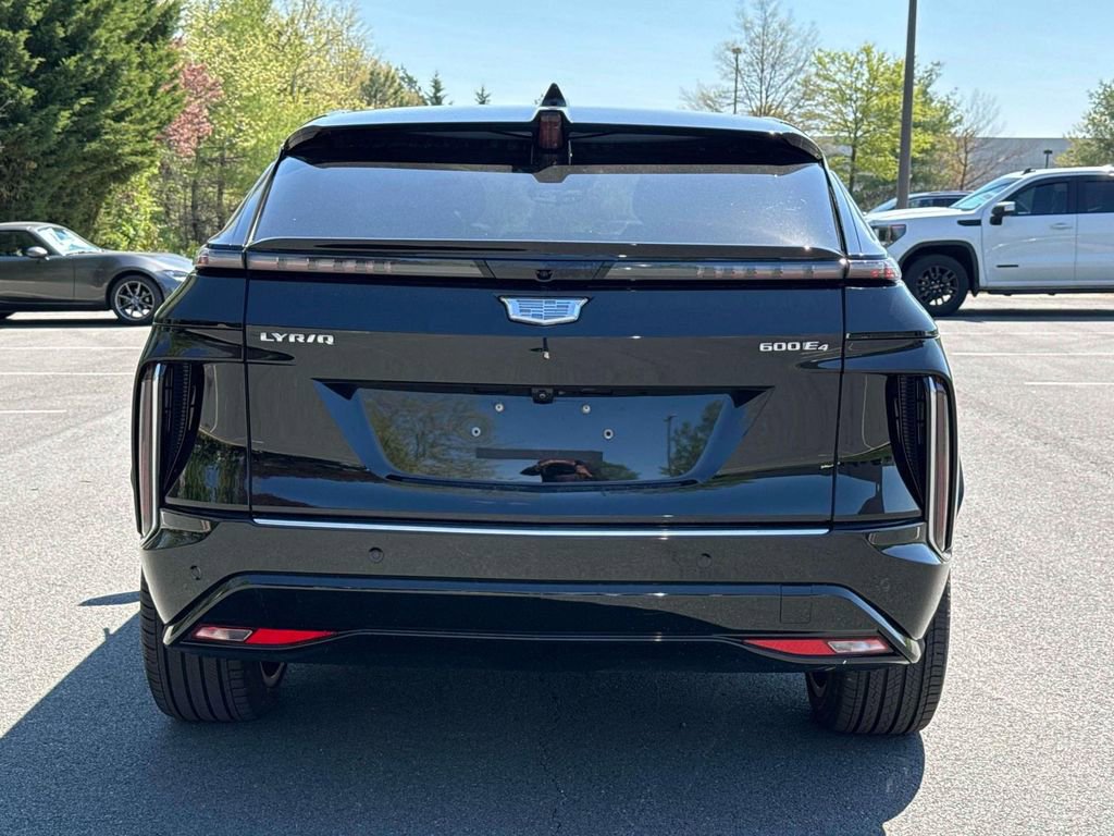 Used 2024 Cadillac Lyriq Luxury w/ LPO, Floor Liner Package image 24