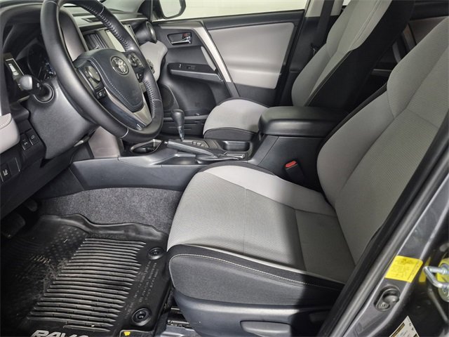 Used 2017 Toyota RAV4 XLE image 17