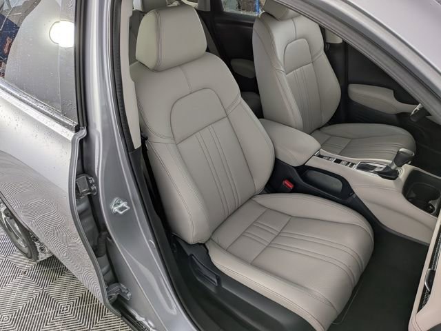 Used 2024 Honda HR-V EX-L image 29
