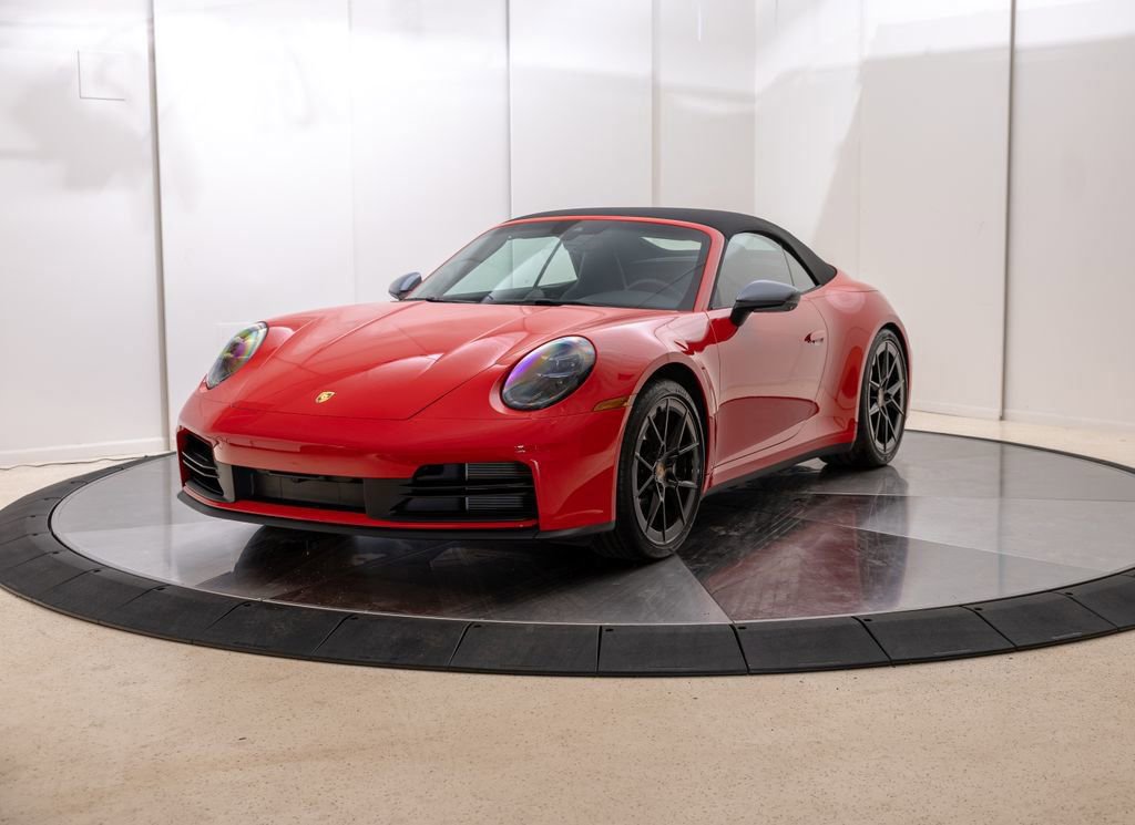 Used 2025 Porsche 911 Carrera T RWD image 12