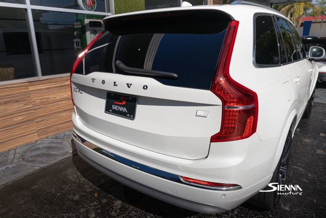 Used 2022 Volvo XC90 T8 Inscription Expression image 16