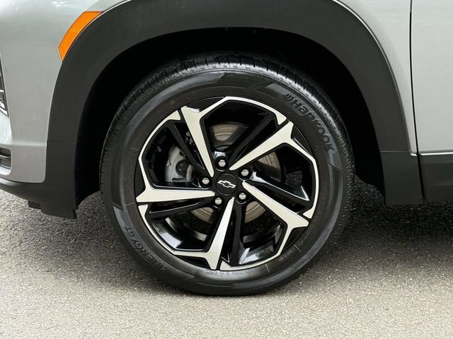 Certified 2023 Chevrolet TrailBlazer RS w/ Sun and Liftgate Package AWD/4WD image 8