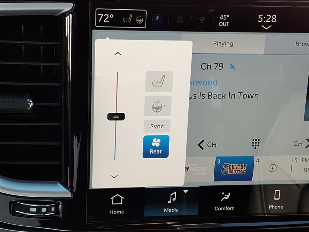 New 2026 Chrysler Pacifica Select image 23